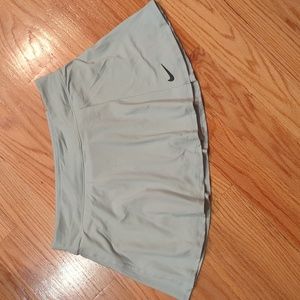 Nike Court Victory Flounce Skort